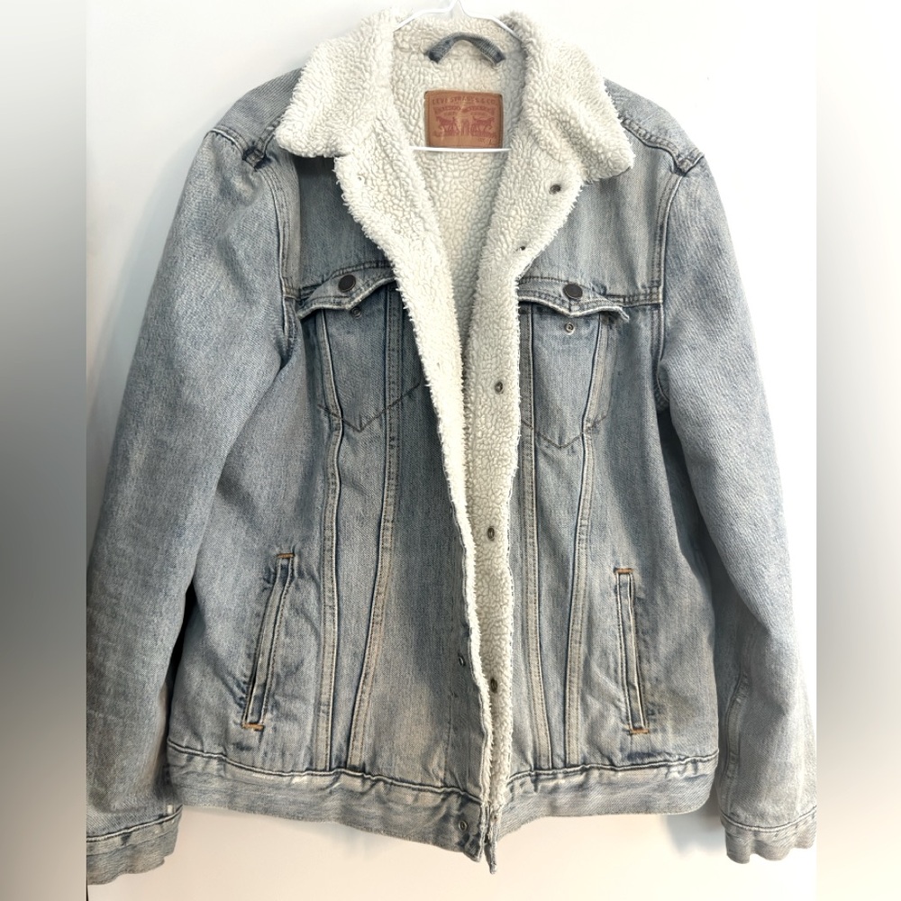 Levi's Sherpa Trucker Men's Jacket- Size  Large